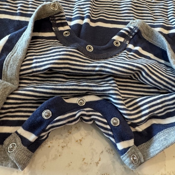 Burt’s Bees 24mos - Striped Blue and White Baby Romper - Picture 5 of 6